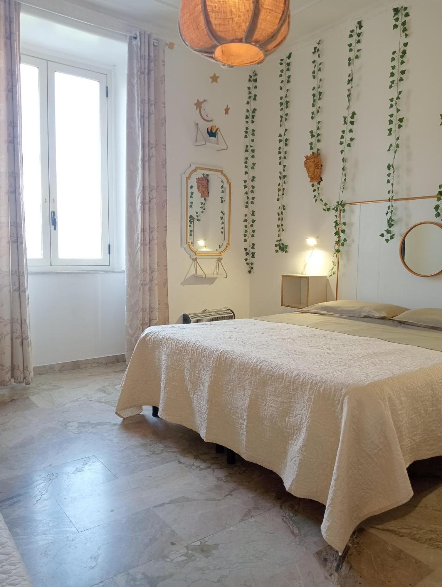 Casa Vacanze I Tre Girasoli "Green House" Калтаджироне Екстериор снимка